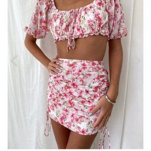 Skylar + Madison Two Piece Floral Set MEDIUM